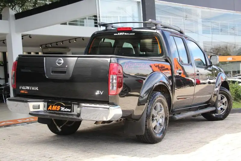 Nissan Frontier Strike 2.5 4X2