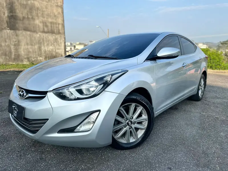 Hyundai Elantra Sedan GLS 2.0L 16v (Flex) (Aut)