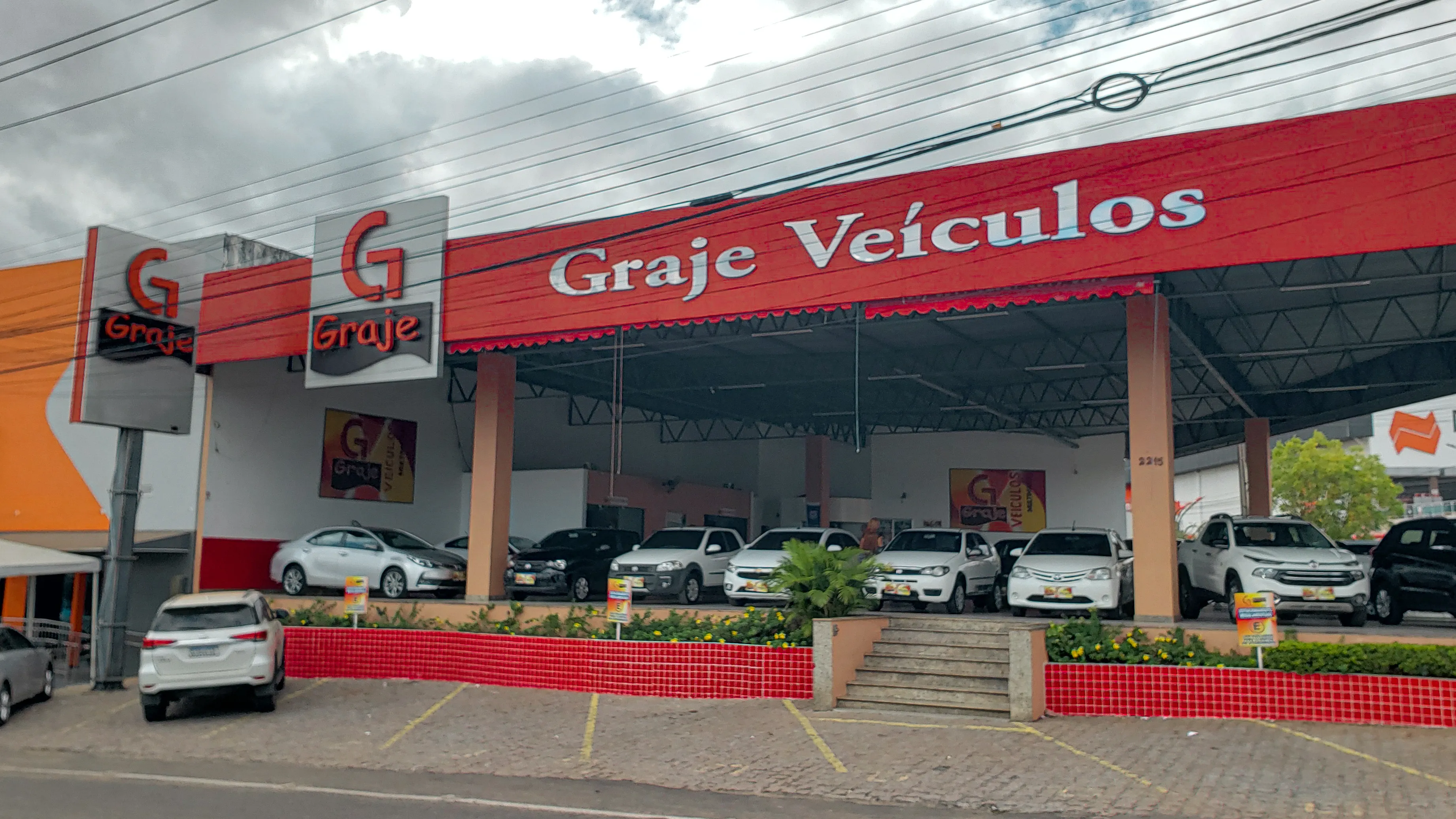 Fachada da loja Veículos à venda em GRAJE VEICULOS NEWS - Juazeiro do Norte - CE