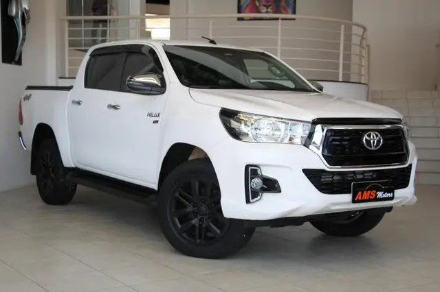 Carro Toyota Hilux Cabine Dupla 2020 Hilux 2.7 SRV CD 4x4 (Flex) (Aut)