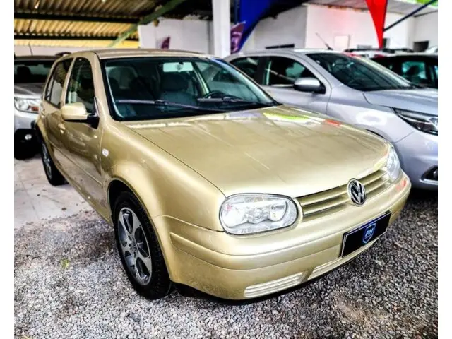 Volkswagen Golf 1.6 MI