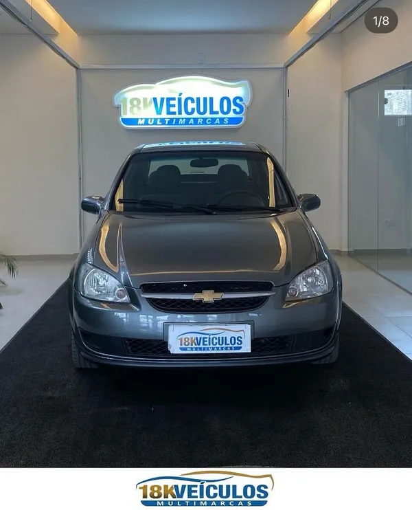 Chevrolet Classic 2015 em Araripina - Usados e Seminovos