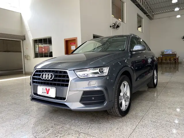 Carro Audi Q3 2018 1.4 TFSI Ambiente S Tronic