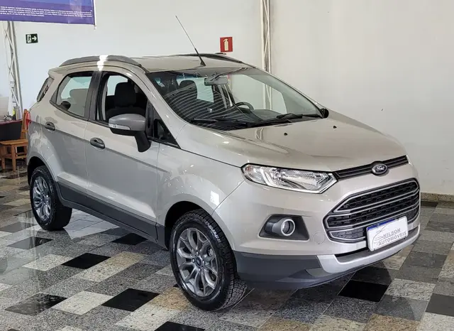Carro Ford EcoSport 2017 Ecosport Freestyle 1.6 16V (Flex)