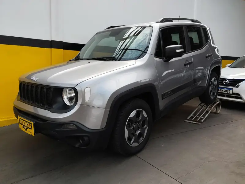 Jeep Renegade 1.8 4x2 (Aut) (Flex) (PCD)