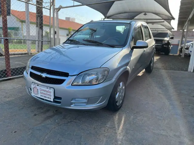 Carro Chevrolet Celta 2012 LT 1.0 (Flex)