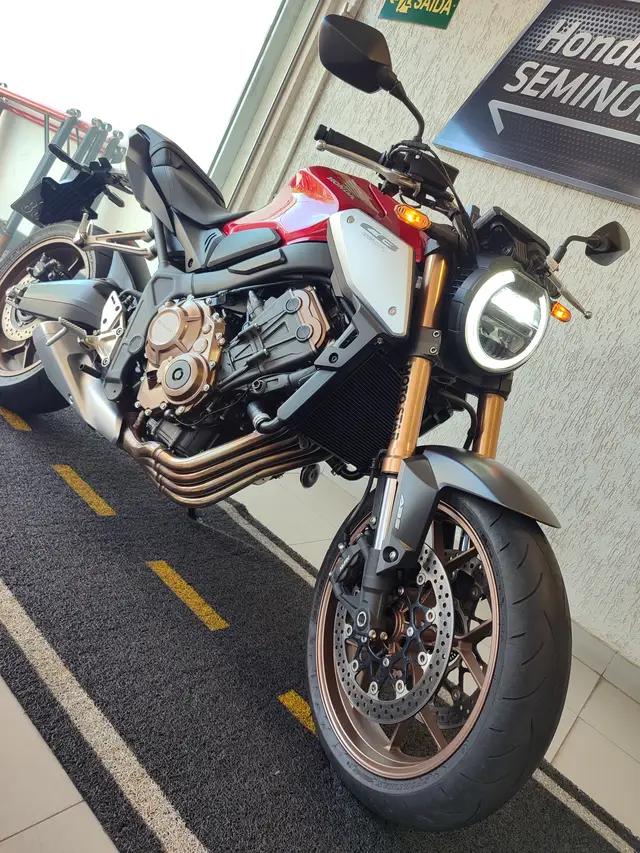 Moto Honda CB 650R 2022 (ABS)