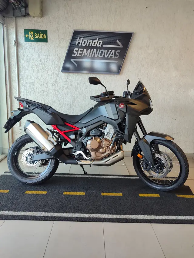 Carro Honda CRF 1100L 2023 Africa Twin MT