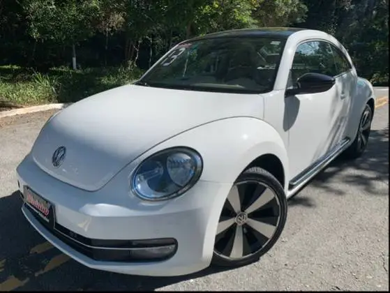 Carro Volkswagen Fusca 2013 2.0 TSi Sport DSG