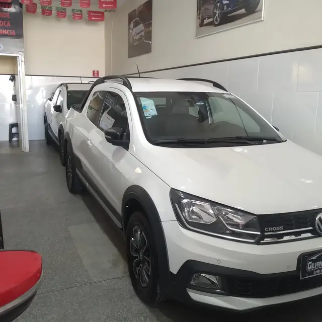 Carro Volkswagen Saveiro 2023 Cross Cabine Dupla