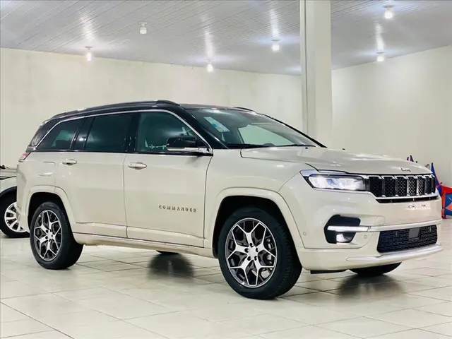 Carro Jeep Commander 2023 Overland 1.3 T270