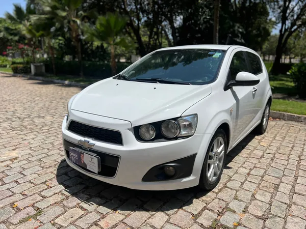 Chevrolet Sonic 2014 em Cravinhos - Usados e Seminovos