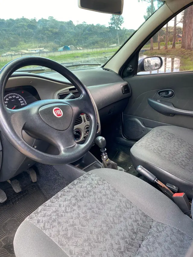 Carro Fiat Siena 2010 Fire 1.0 8V (Flex)
