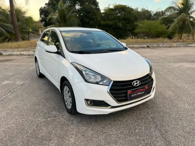 Carro Hyundai HB20 2017 1.0 Comfort Plus blueMedia (Flex)