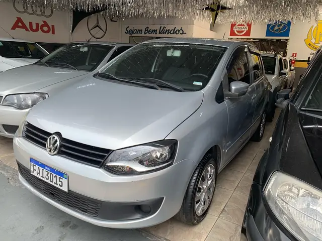Carro Volkswagen Fox 2012 1.6 VHT (Flex)