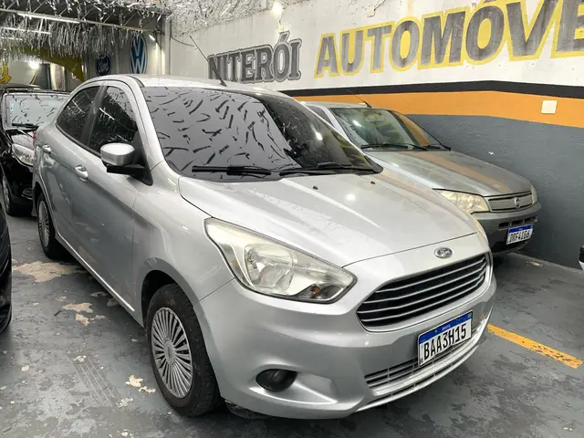 Carro Ford Ka Sedan 2016 SE Plus 1.5 16v (Flex)