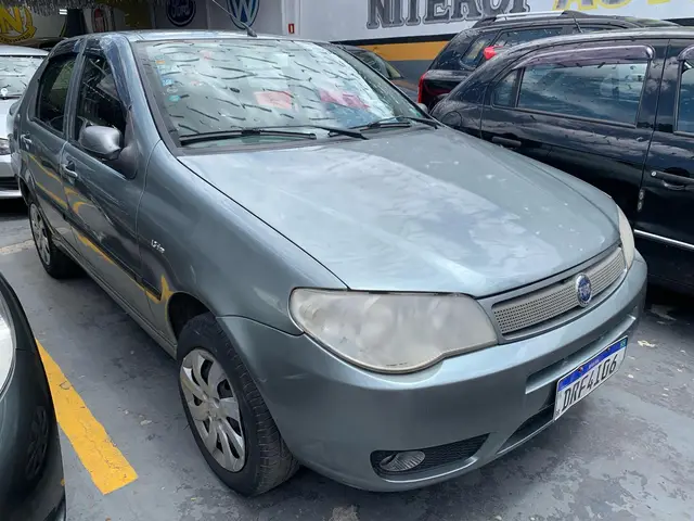 Carro Fiat Siena 2005 ELX 1.3 8V (Flex)