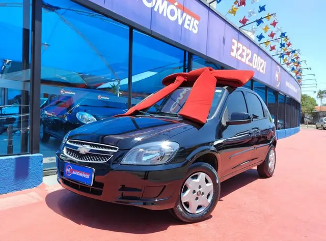 Carro Chevrolet Celta 2013 LT 1.0 (Flex)