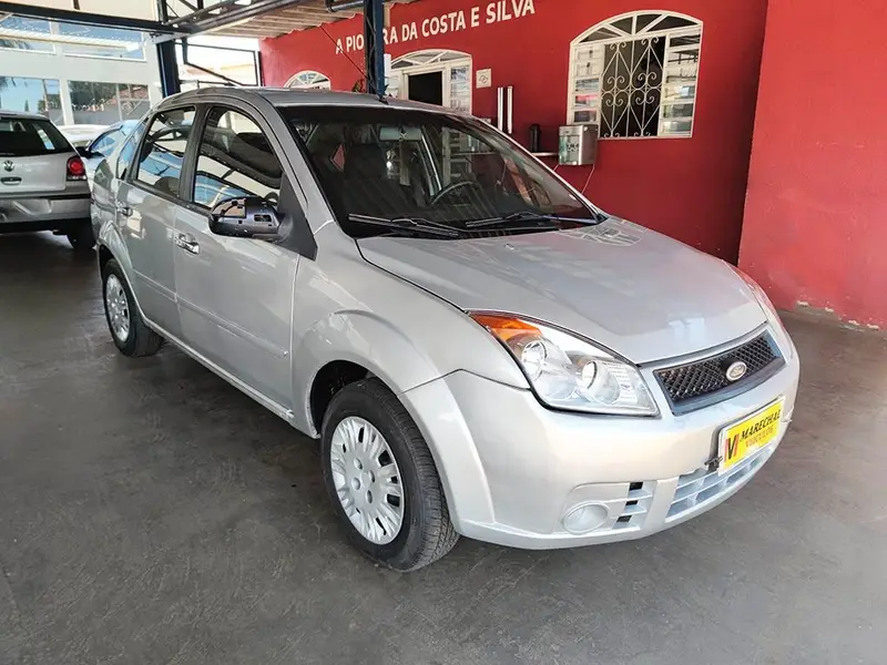 Ford Fiesta Sedan First 1.0 (Flex)