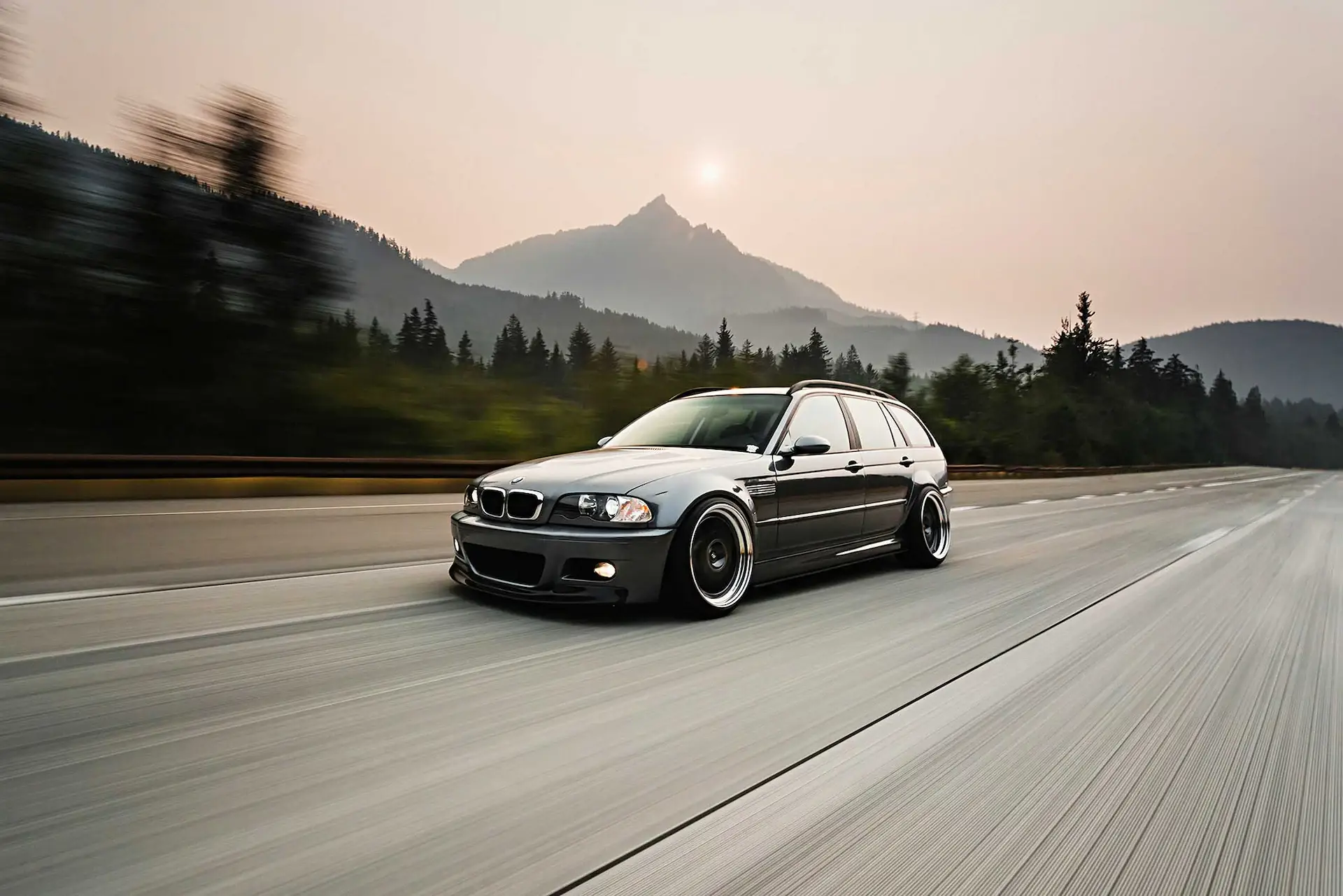 BMW 323i Touring