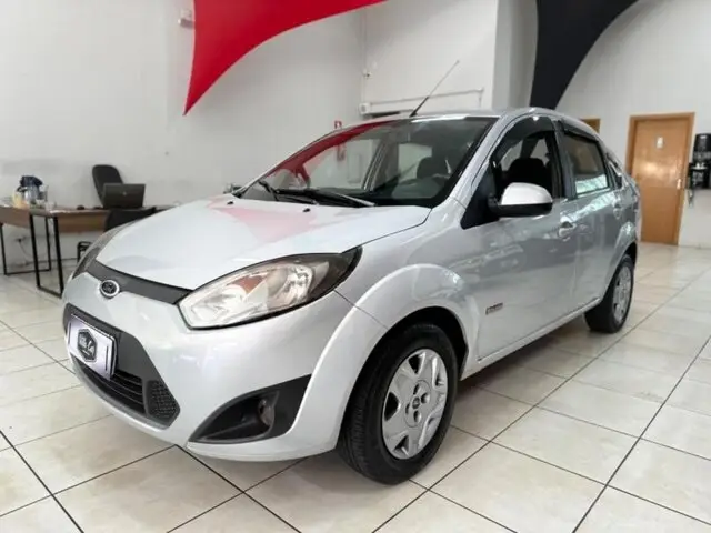 Carro Ford Fiesta Sedan 2012 1.6 (Flex)