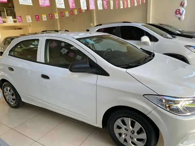 Carro Chevrolet Onix 2018 1.0 Joy SPE/4