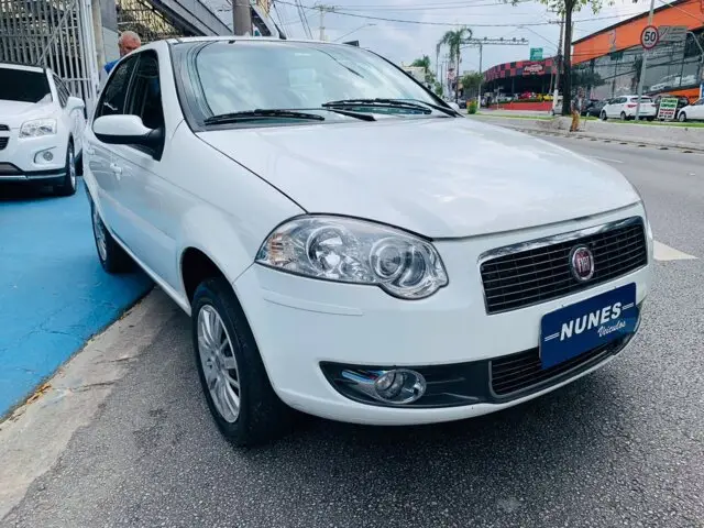 Fiat Palio ELX 1.4 (Flex)