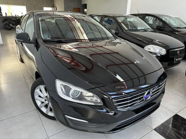 Carro Volvo S60 2016 2.0 T5 Drive-E Kinetic