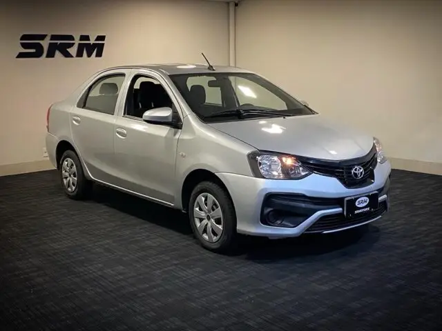 Carro Toyota Etios Sedan 2020 X Plus 1.5 (Flex)