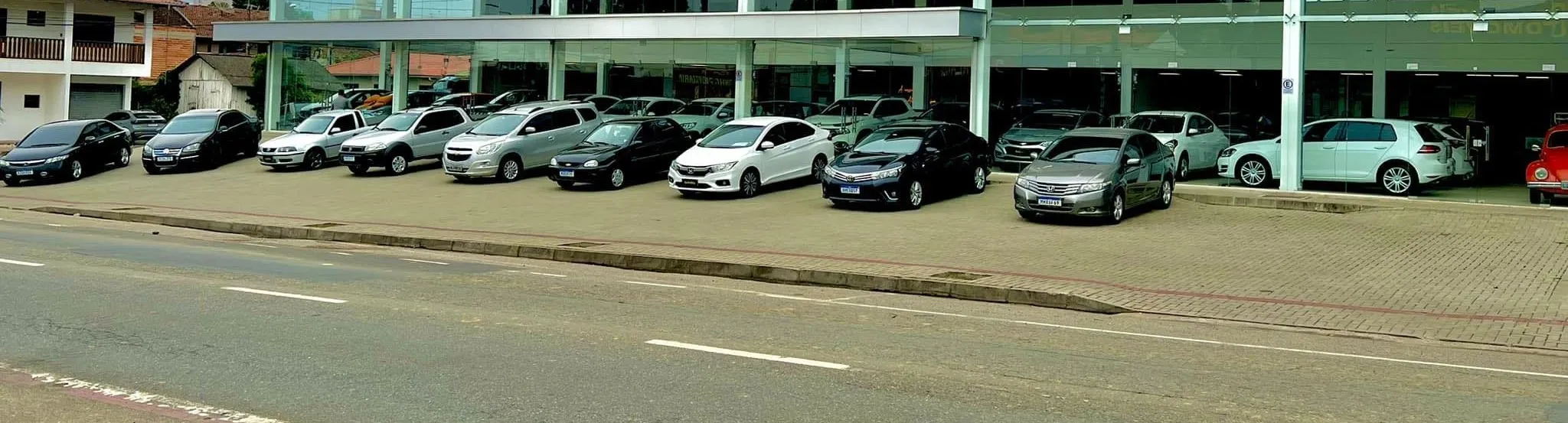 Fachada da loja Veículos à venda em Indablu Veiculos - Indaial - SC | Mobiauto