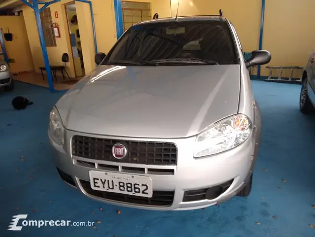 Carro Fiat Strada 2012 Working 1.4 (Flex)