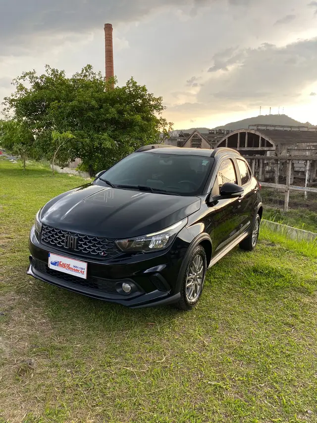 Carro Fiat Argo 2022 Trekking 1.3 (Flex)