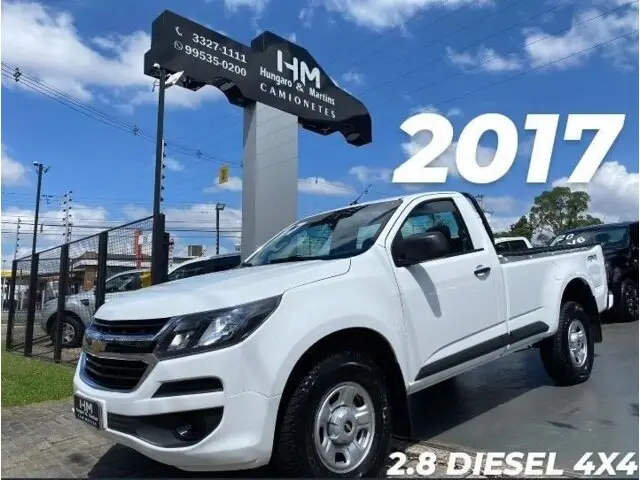 Carro Chevrolet S10 Cabine Simples 2017 S10 2.8 CTDi Chassi Cabine LS 4WD