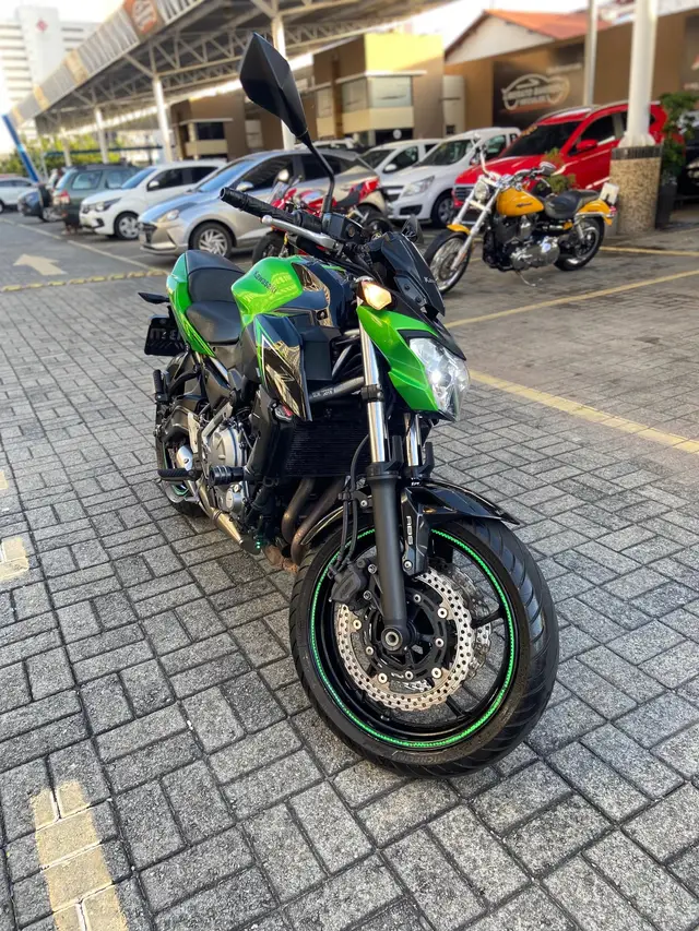 Carro Kawasaki Z 650 2018 (ABS)