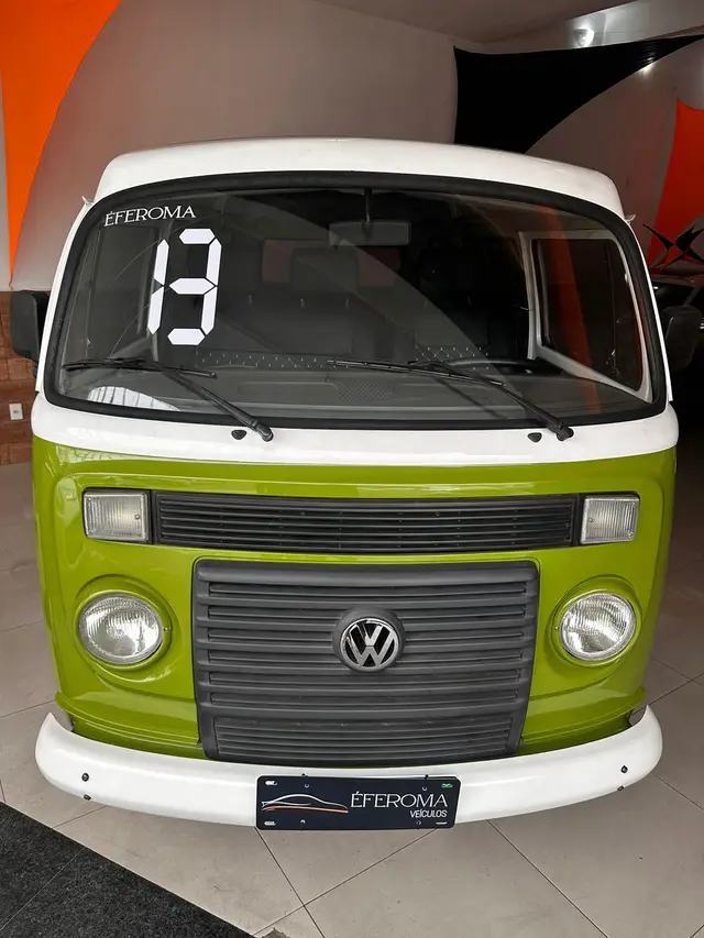 Carro Volkswagen Kombi 2013 Standard 1.4 (Flex)