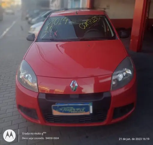 Carro Renault Sandero 2014 Authentique 1.0 16V (flex)