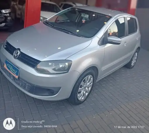 Carro Volkswagen Fox 2013 1.0 VHT (Flex) 4p