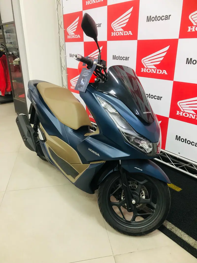 Honda PCX 160 DLX ABS