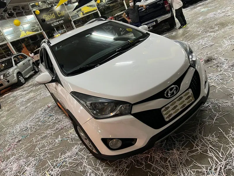 Hyundai HB20X Premium 1.6 (Aut) (Flex)