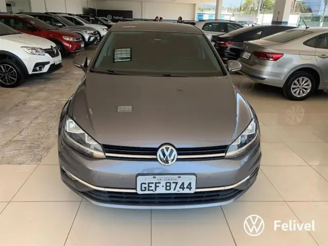 Carro Volkswagen Golf 2018 Comfortline 1.0 200 TSi (Aut) (Flex)