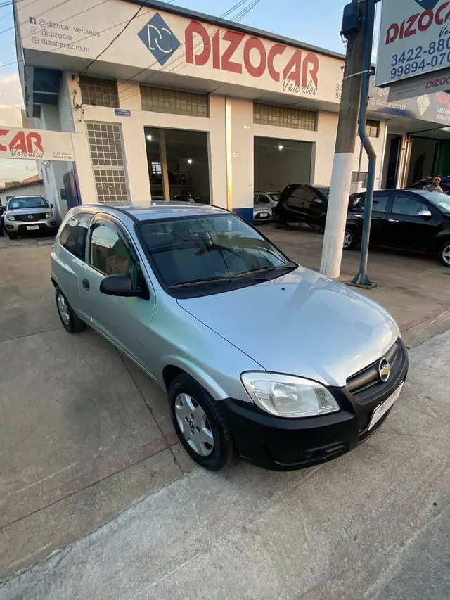 Carro Chevrolet Celta 2011 Life 1.0 VHCE (Flex) 2p