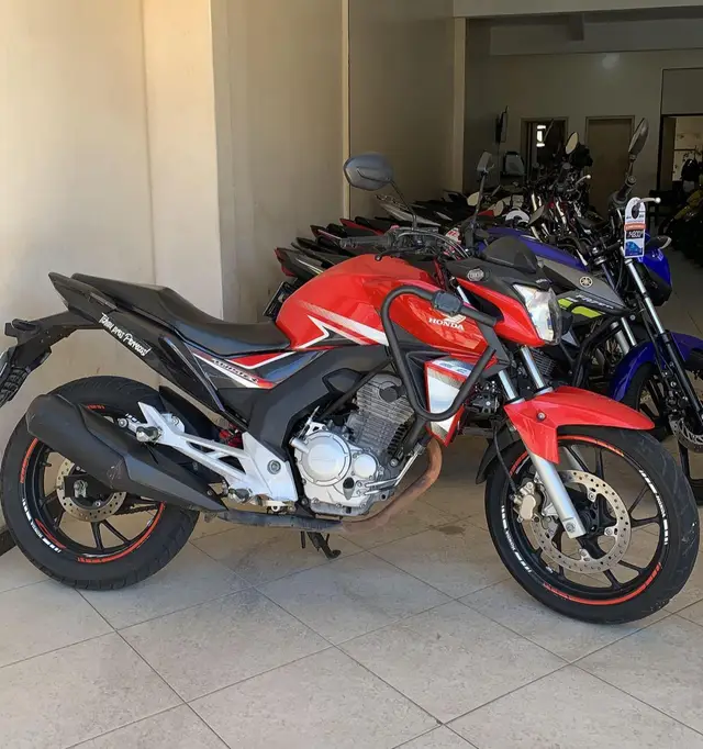 Carro Honda CB 250F Twister 2018 (ABS)