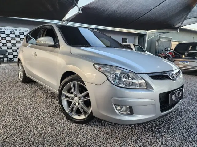 Hyundai i30 GLS 2.0 16V Top (aut.)