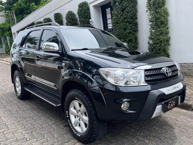 Carro Toyota Hilux SW4 2011 SRV 4x4 3.0 Turbo  (aut)