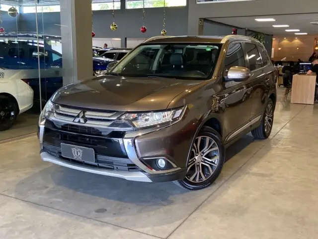Carro Mitsubishi Outlander 2017 2.0 16V CVT