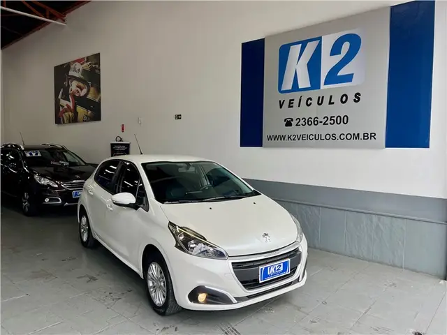 Carro Peugeot 208 2017 Active Pack 1.2 12V (Flex)