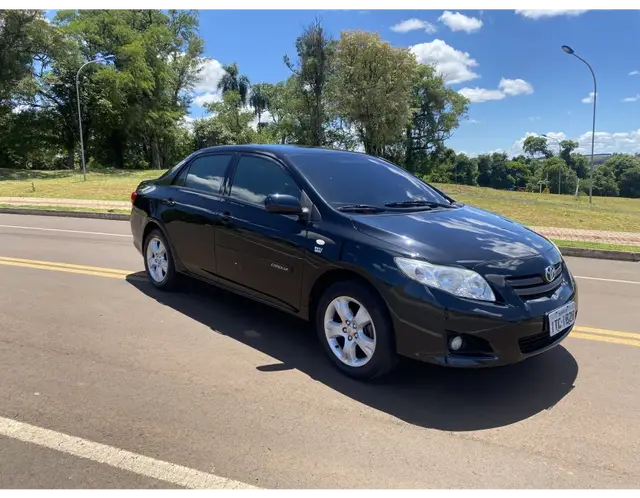 Carro Toyota Corolla 2011 Sedan GLi 1.8 16V (flex)