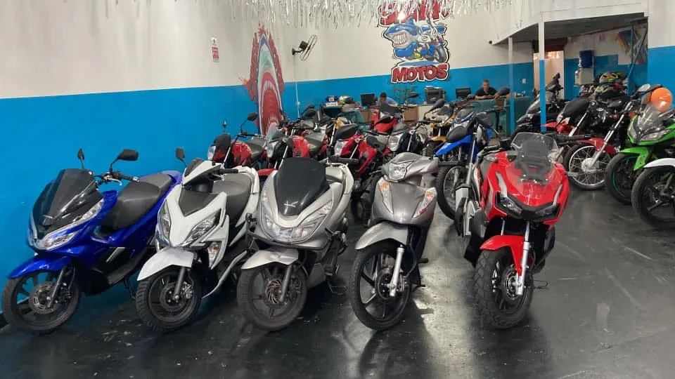 Fachada da loja SHARK MOTOS - Itapecerica da Serra - SP