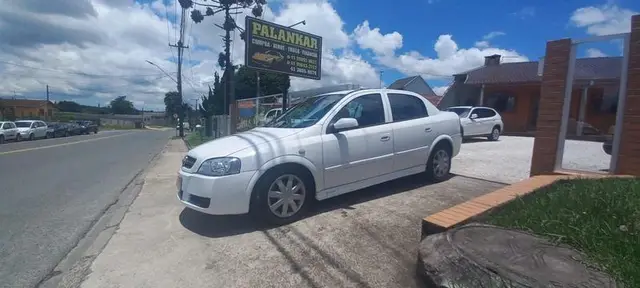 Carro Chevrolet Astra Sedan 2008 Advantage 2.0 (Flex)