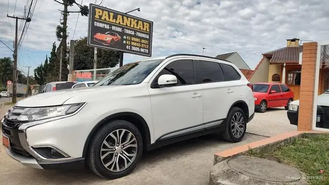 Carro Mitsubishi Outlander 2016 2.4